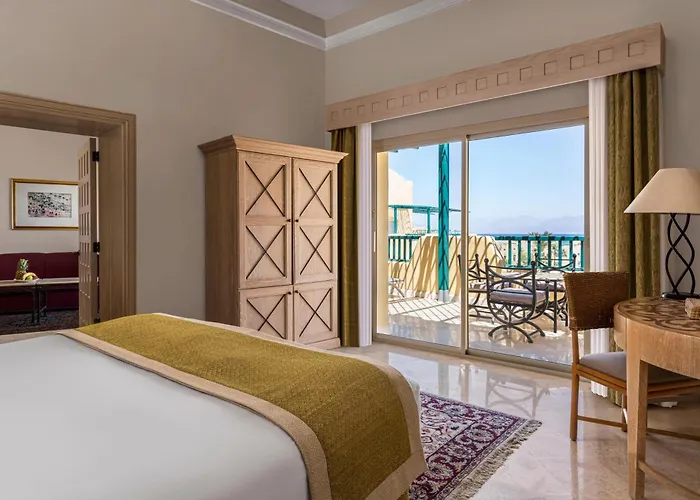 The Bayview Heights 5* Taba