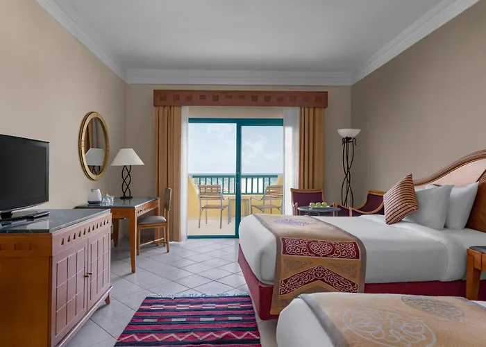 The Bayview Heights 5*