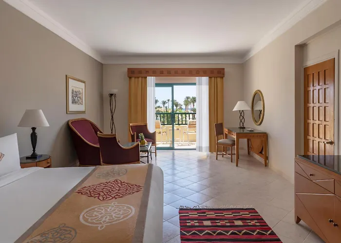 The Bayview Heights Resort