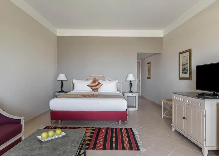 Resort The Bayview Heights Taba