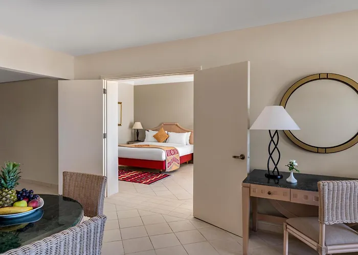 The Bayview Heights Resort